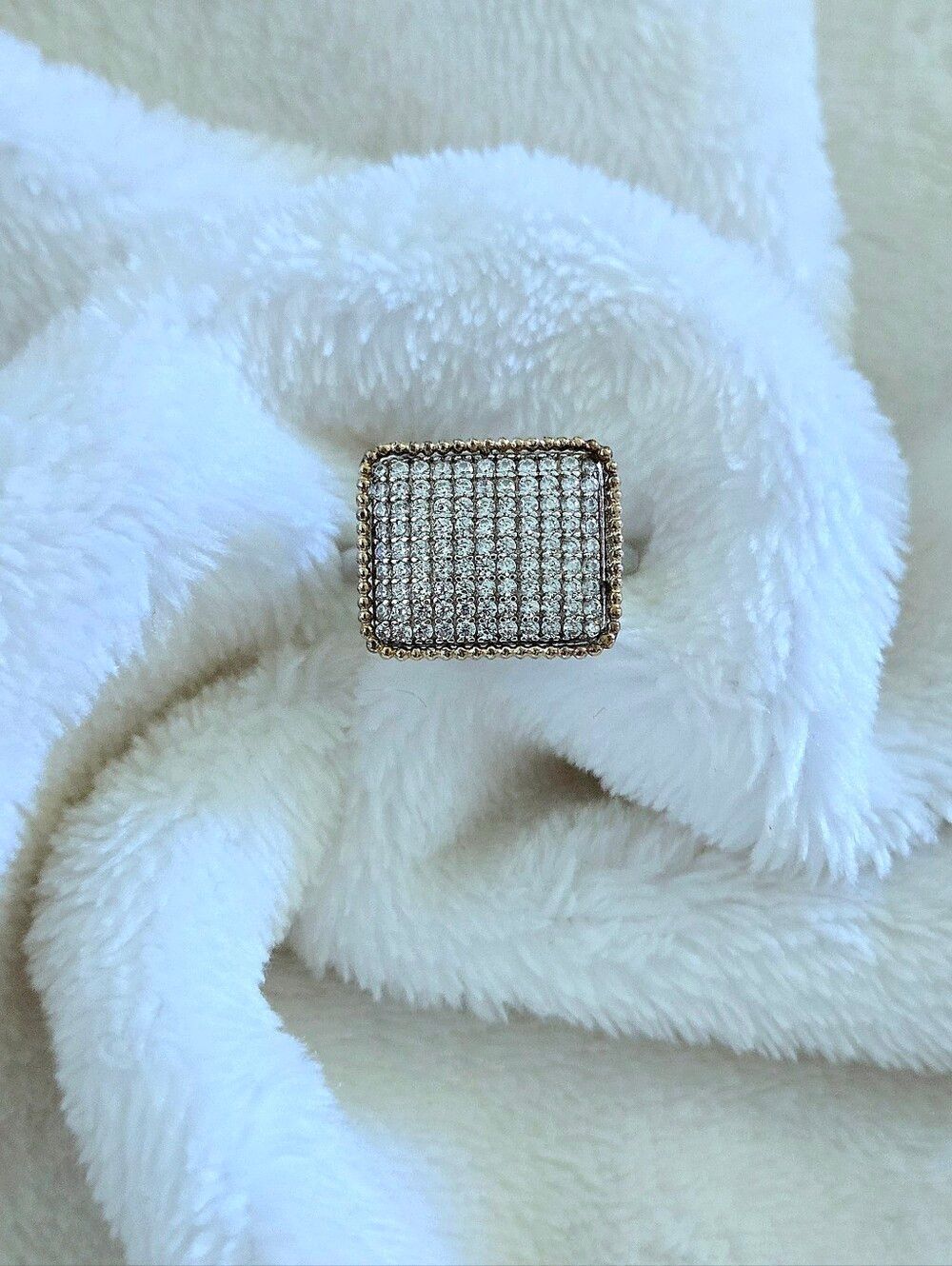 Savvy Cie Flat Square⏹️ Ring💍 with Clear Pave Crystals💎 - NWOT - Picture 2 of 16